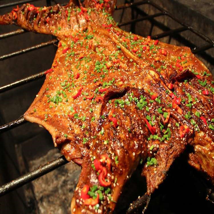 厂家批发烤羊腿烤乳鸽炉子电炭两用烧烤炉翻转式烤全羊炉子