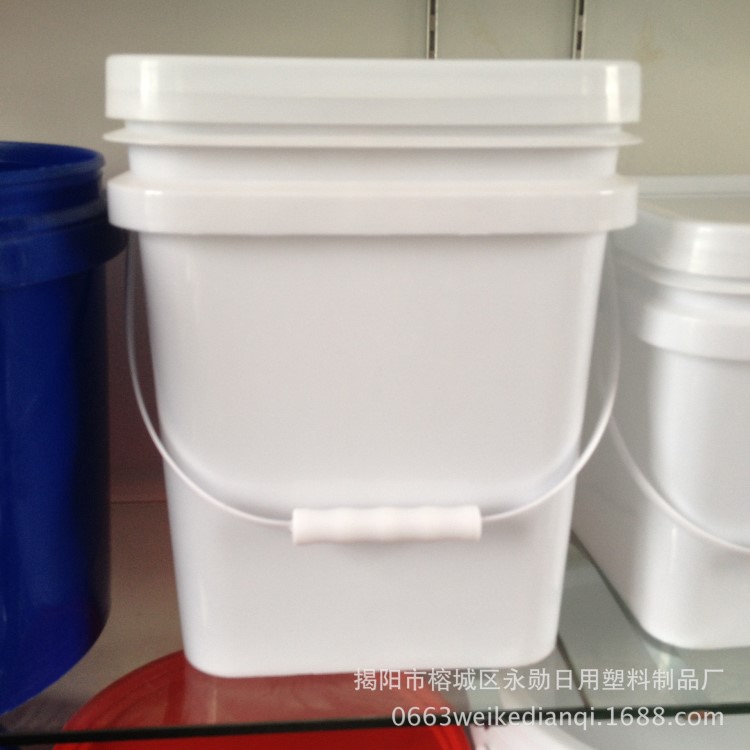 源头厂家供应18公斤四方形塑料桶/涂料桶/化工桶/胶水桶/乳胶漆桶