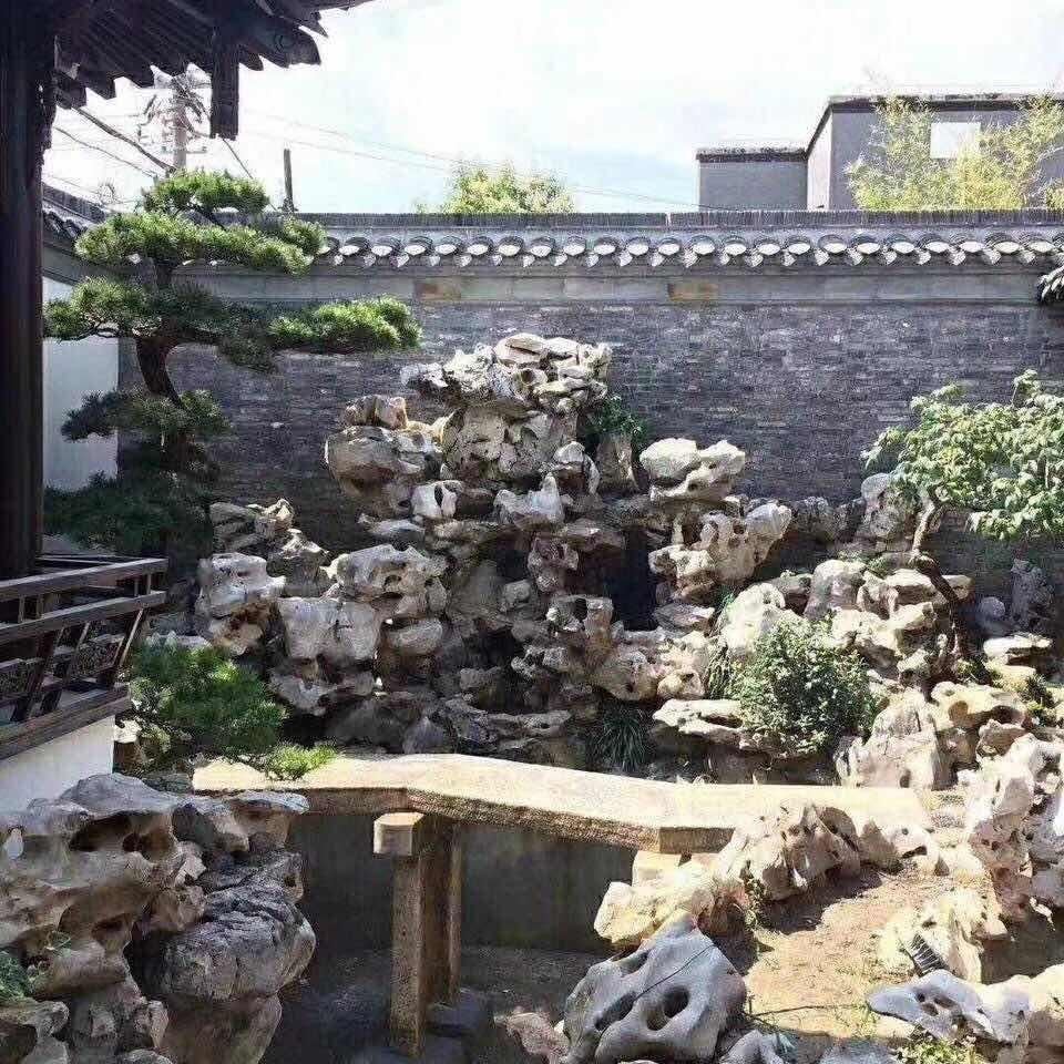 太湖石批发太湖石价格太湖石假山施工太湖石景观石