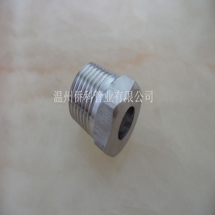 僑科生產(chǎn)不銹鋼壓力表接頭緩沖管配件高品質(zhì)直通補(bǔ)芯支持非標(biāo)定制
