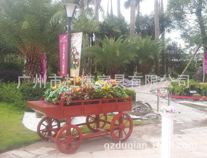 商品木花車 陳列木花車 實(shí)木花車 廣場(chǎng)花箱 園林種盆栽花車