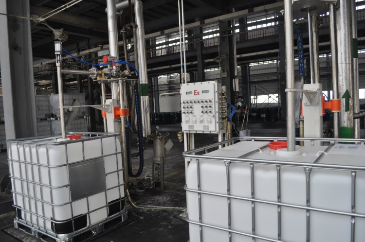潛入式液體灌裝機、防泡沫、隨液位自動上升