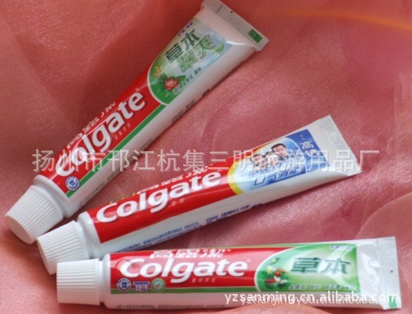 大量銷售酒店賓館一次性洗浴用品 一次性柔順洗發(fā)液軟管裝洗發(fā)液