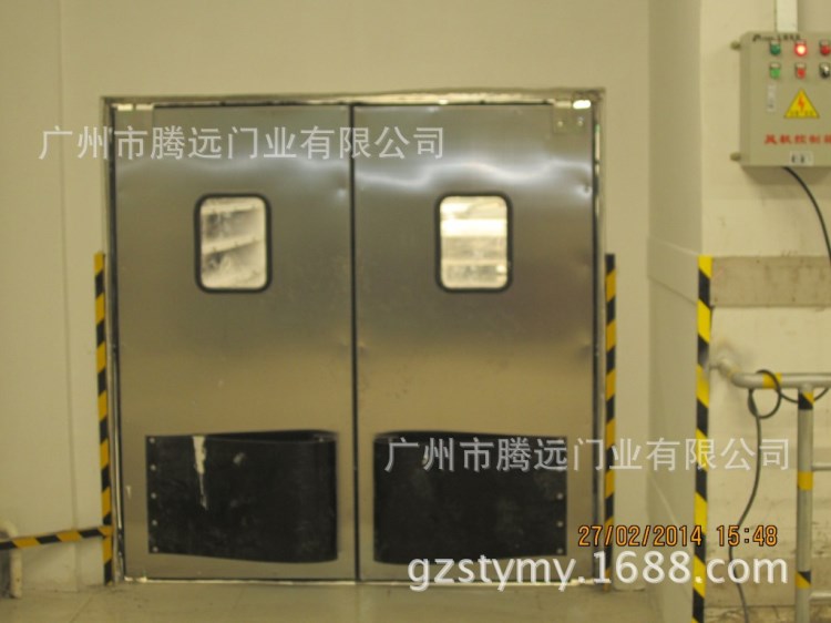 工業防撞門生產廠家直銷 304不銹鋼撞擊門 自由門 防撞自由門