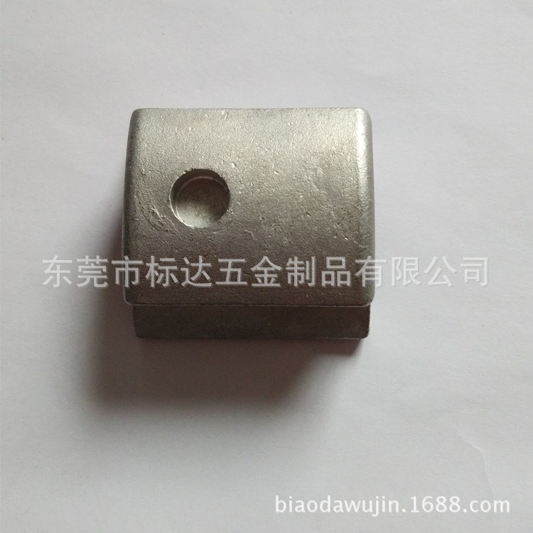 電腦配件周邊電子數(shù)碼產(chǎn)品，銀行積分禮品，節(jié)日禮品等等