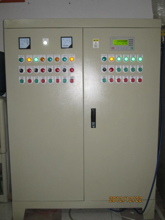 NO90供應ABB變頻器18.5KW一拖五恒壓供水系統