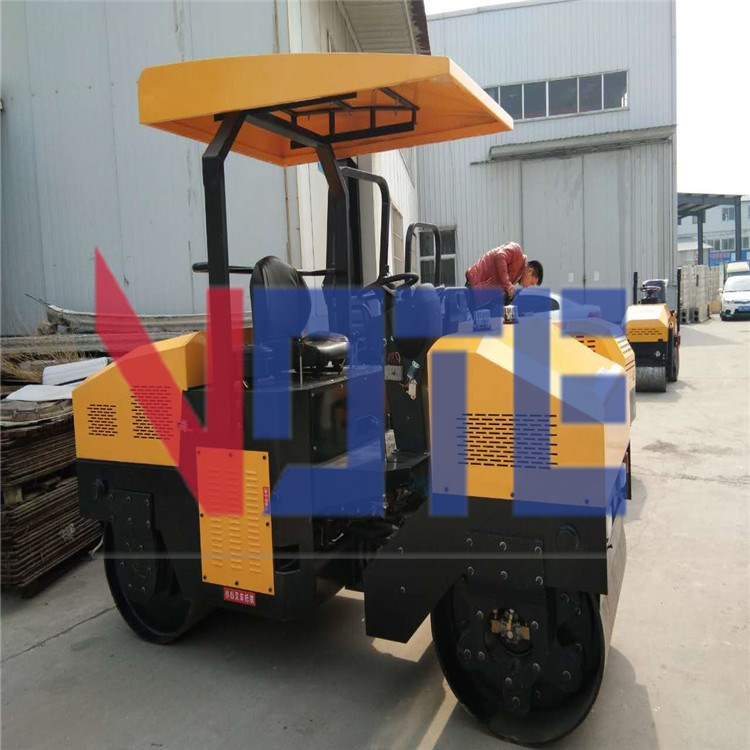 三噸壓路機能壓多厚的回填土沃特廠家現(xiàn)貨大鋼輪座駕式3T軋道機