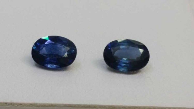 斯里蘭卡藍寶石戒面  Tanzanite