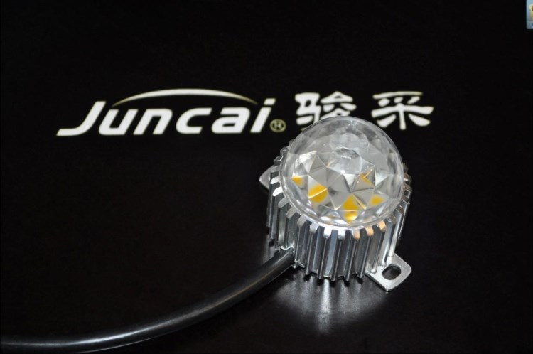 貼片LED鋁底座點(diǎn)光源、 LED跑馬燈、LED像素?zé)?
                                                         style=