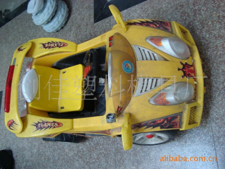 長期兒童汽車玩具模具開發(fā)