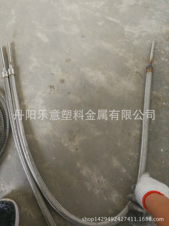 304不銹鋼編織網(wǎng)波紋管 4分6分1寸 耐高溫高壓蒸汽鋼絲金屬軟管