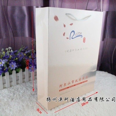 酒店一次性用品手提袋/白卡紙印logo免費(fèi)設(shè)計(jì)/覆膜禮品袋定做批發(fā)