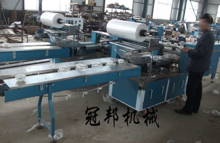 萊蕪餐具收縮機   日照餐具消毒烘干包裝一體機==濟南大邦