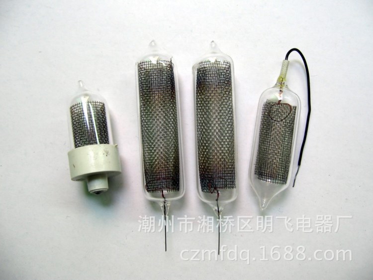 長(zhǎng)壽命石英玻璃材質(zhì)臭氧管