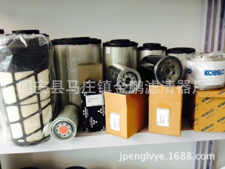 神鋼SK75-8機油濾芯VI8980756760 大量現(xiàn)貨