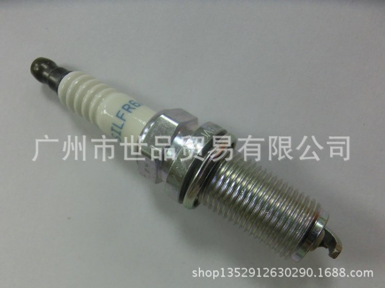 廠家直銷高品質火花塞 火嘴22401AA670    SILFR6A