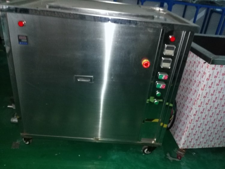 東莞噴淋清洗機