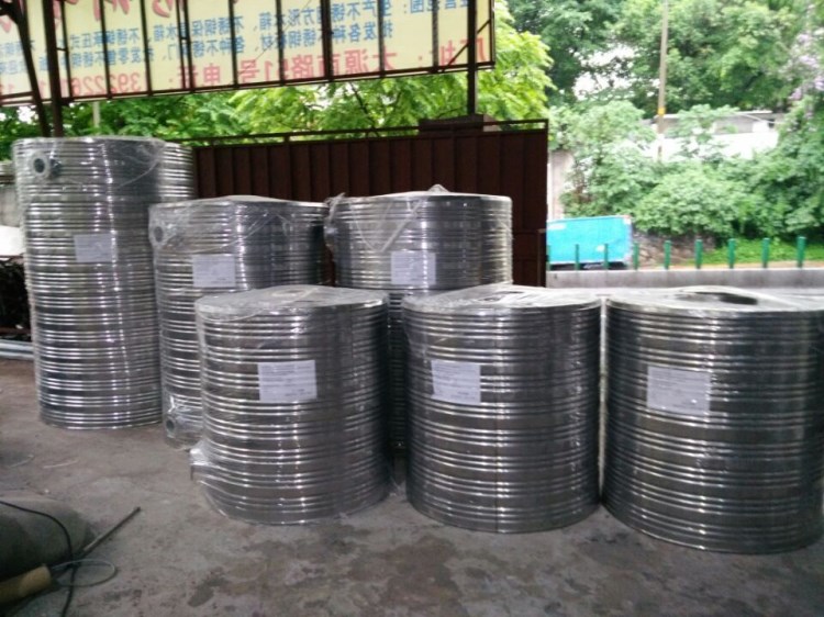 供應(yīng)不銹鋼保溫水箱（與空氣源熱水器配套）