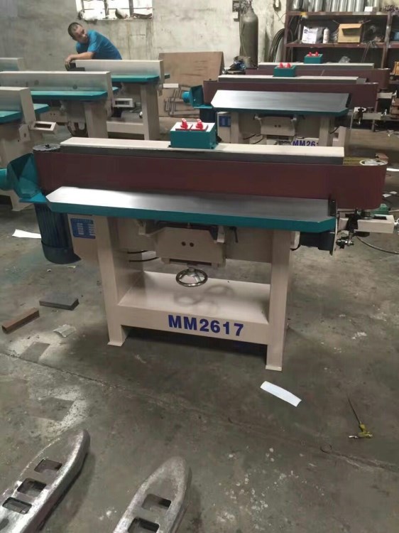 MM2018振蕩砂光機(jī) 磨砂機(jī)  砂帶機(jī) 拋光機(jī)