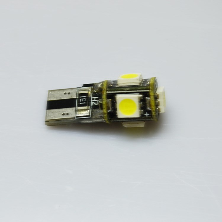 汽車LED儀表燈 白/冰藍(lán)5燈解碼示寬燈T10-5SMD LED5頭閱讀車飾