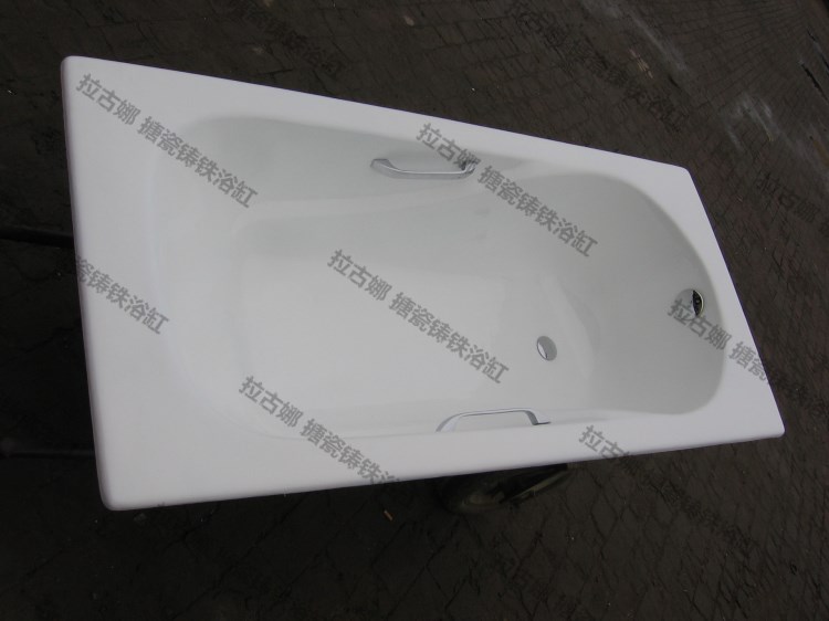 搪瓷鑄鐵浴缸 D-07 1700mm  可配扶手 性?xún)r(jià)比遠(yuǎn)超亞克力