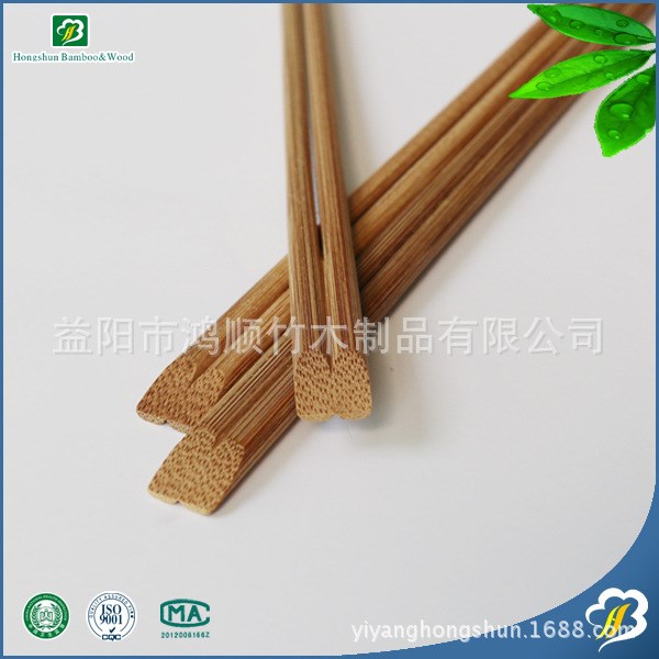 精品碳化筷  一次性無節(jié)碳化天削筷  批發(fā)