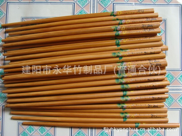 長期批發銷售各種竹筷（本款炭化夏荷印花筷）