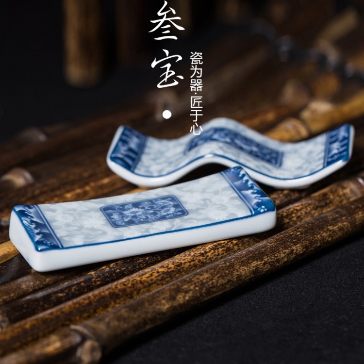 叁寶陶瓷器|韓國釉下彩青花瓷  筷子架 放筷子的架子DP018