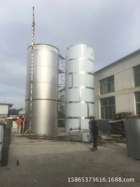化工儲運設備品質廠家定做儲油罐 壓力罐和不銹鋼罐 蓄水罐等