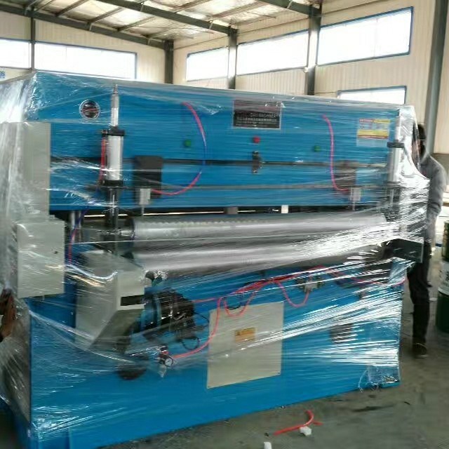 國內電腦版珍珠棉裁斷機東皖包裝深加工設備
