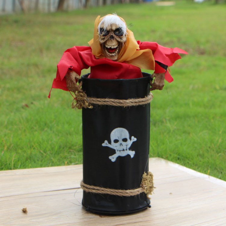 万圣节鬼节恐怖装饰用品海盗桶吊鬼酒吧鬼屋派对聚会场景道具批发