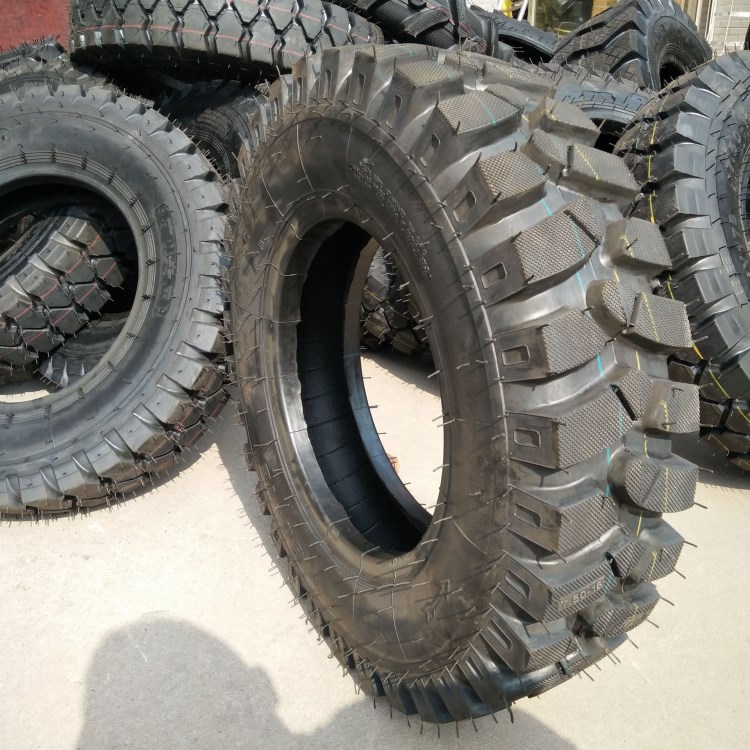 廠家精品7.50-16山地花輪胎 750-16人字加密拖拉機(jī)三輪車(chē)貨車(chē)輪胎