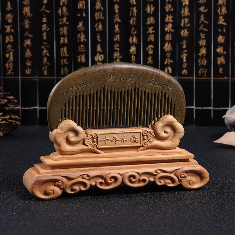 廠家直銷桃木雕刻梳子底座木梳擺件木質工藝品禮品一件代發