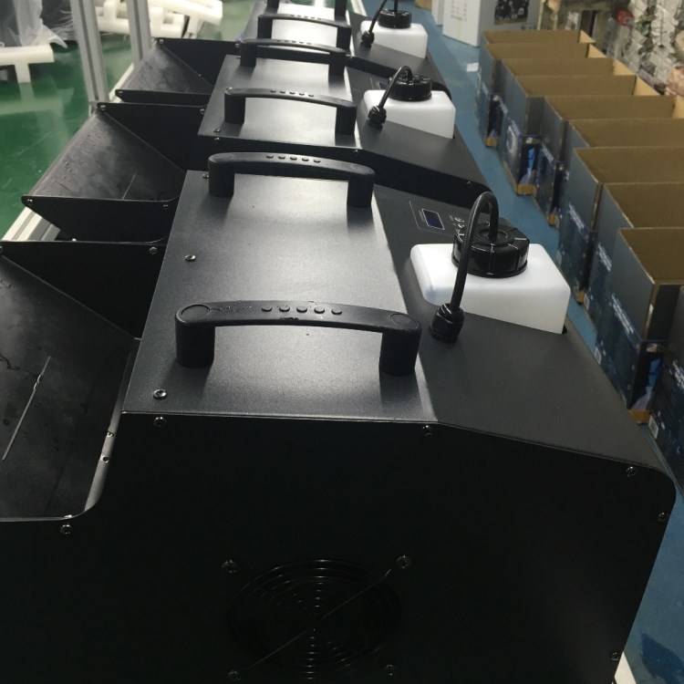 廠家直銷LED一體煙泡機(jī)舞臺設(shè)備煙泡機(jī)