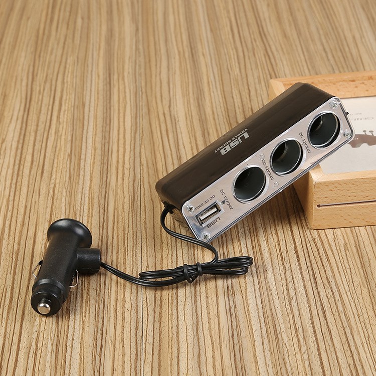 汽車一拖三點煙器 12V帶USB 一分三車載電源分配器 廠家直銷