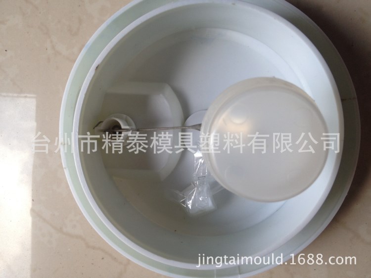 自動(dòng)進(jìn)水裝置YF-1 小聯(lián)通 專用飲水機(jī)凈水連接器 智能蓋