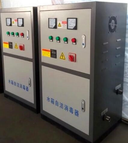 廠家直銷外置式水箱自潔消毒器SCII 10-30克臭氧發(fā)生器水箱殺菌器