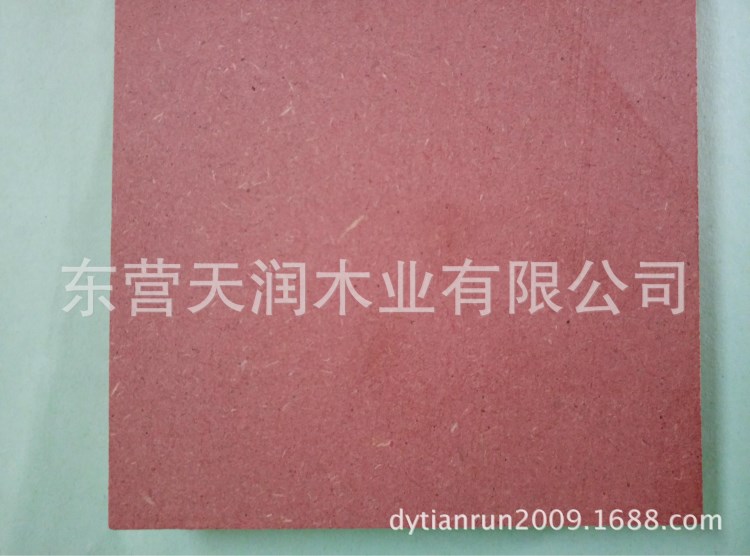 廠家直銷MDF，任何尺寸規(guī)格。E0 E1 E2，830密度。可定做模壓門板