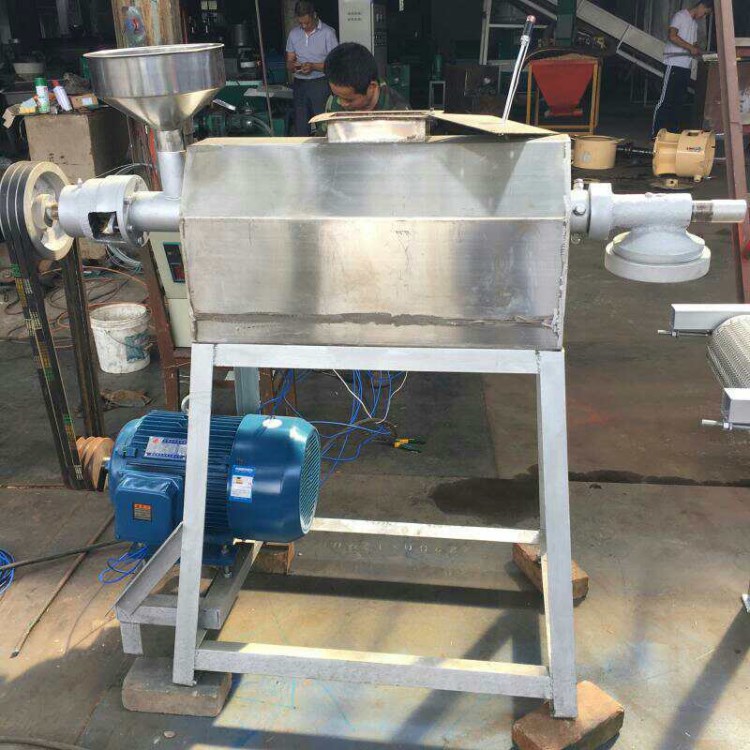 家庭式粉條機(jī)  大中型粉條機(jī)  薯類打漿機(jī) 粉條成型機(jī)