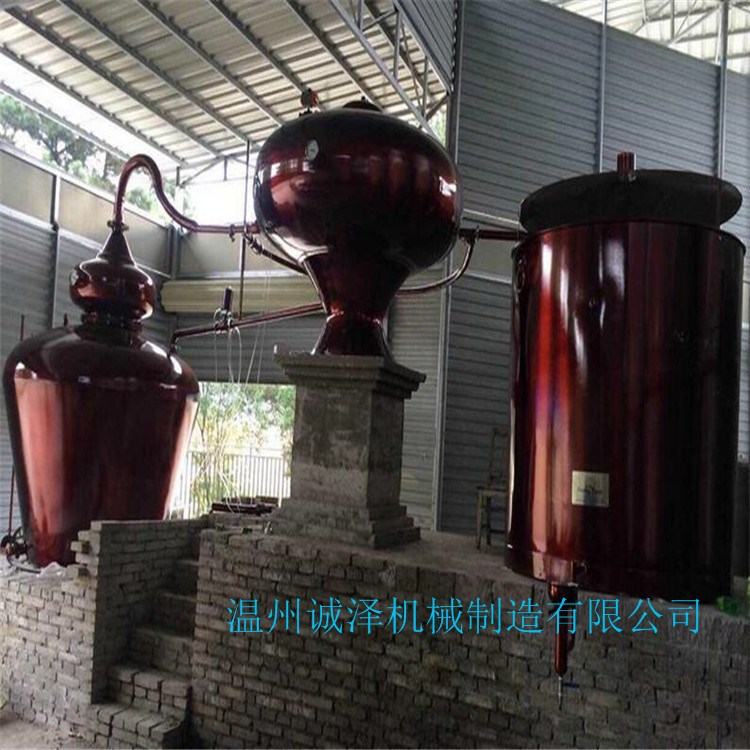 供應(yīng)：紫銅皮渣果泥蒸餾機(jī)組 不銹鋼蒸餾機(jī) 釀酒設(shè)備 葡萄酒設(shè)備