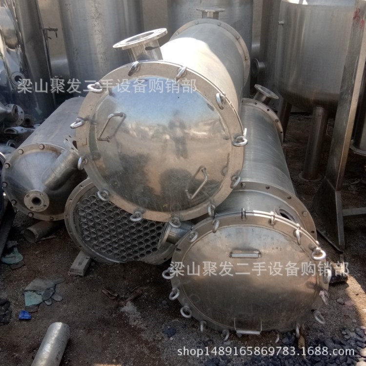 聚發低價處理二手冷凝器板式換熱器二手在蒸發器價格低九成新