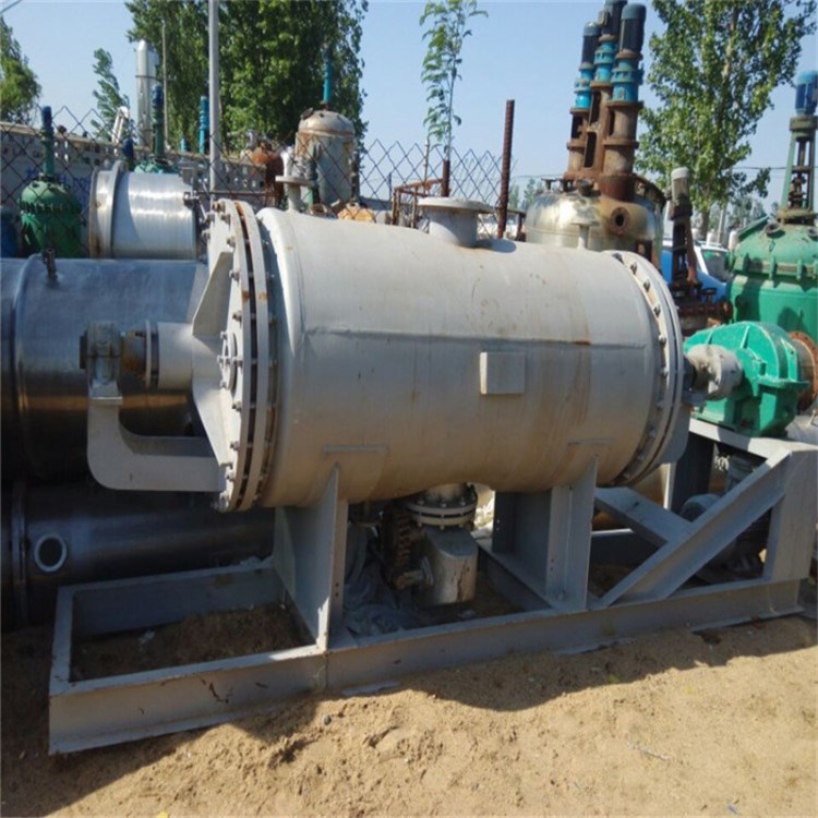 出售二手3000L耙式真空不銹鋼干燥機 附件 安裝就可使用