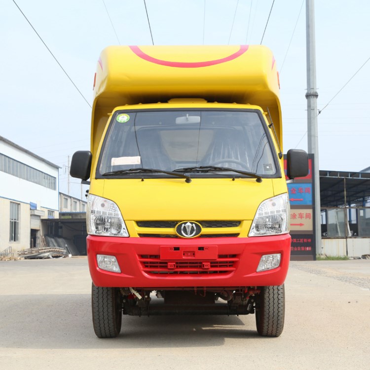 五征燃油四輪小吃車國五汽油多功能汽車餐車廠家直銷全國可上牌