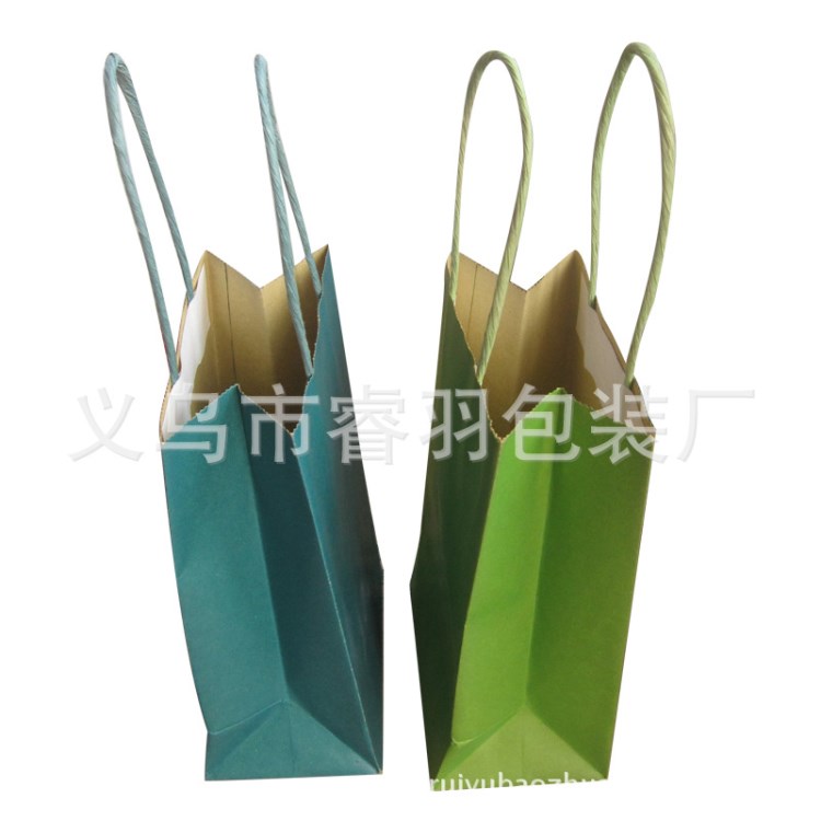 廠(chǎng)家直銷(xiāo) 牛皮紙手提袋 服裝袋禮品袋 產(chǎn)品包裝紙袋 免費(fèi)排版設(shè)計(jì)