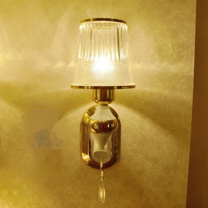 壁燈床頭臥室現代簡約創意時尚單頭可調光客廳背景墻歐式過道走廊