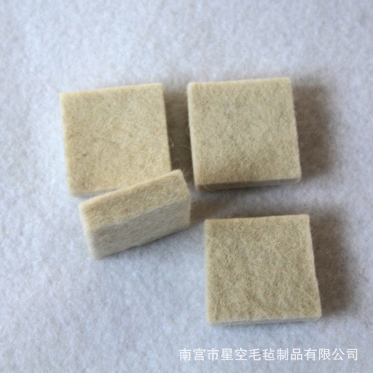 自產(chǎn)自銷 防塵防滑異形毛氈塊 工業(yè)羊毛氈環(huán)保型毛氈墊 廠家直售