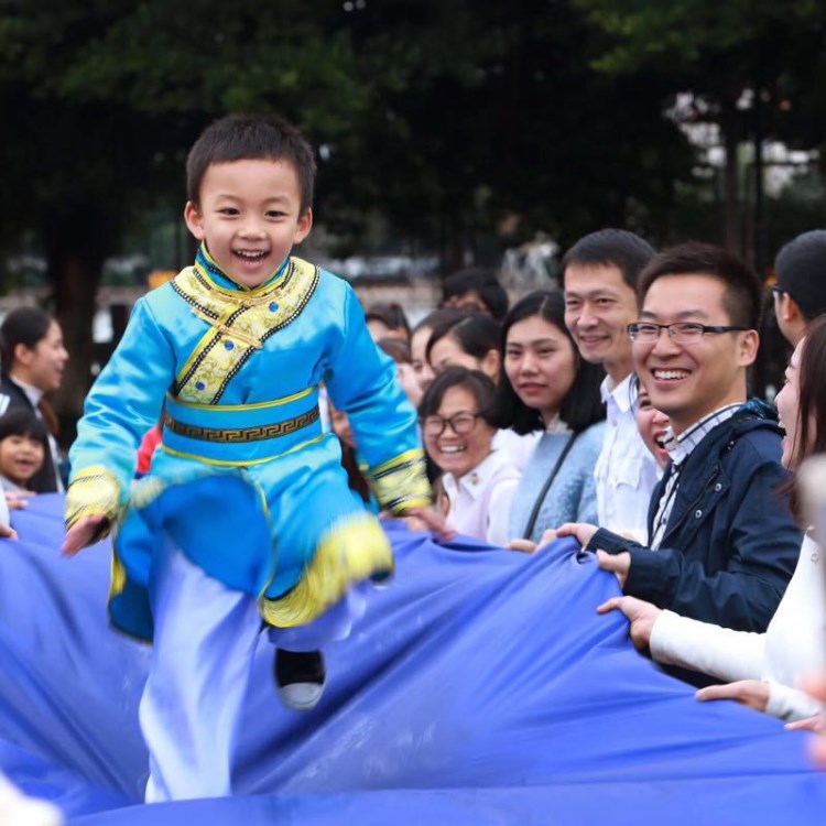 滑溜布 親子游戲布互動戶外體育活動感統(tǒng)訓(xùn)練器材幼兒園溜溜布