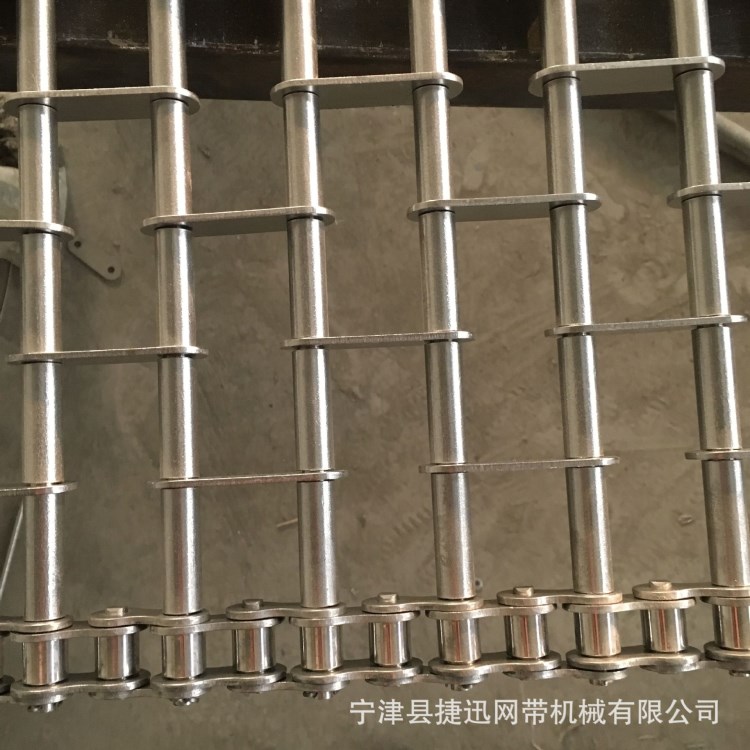 生產(chǎn)不同規(guī)格食品輸送機網(wǎng)帶