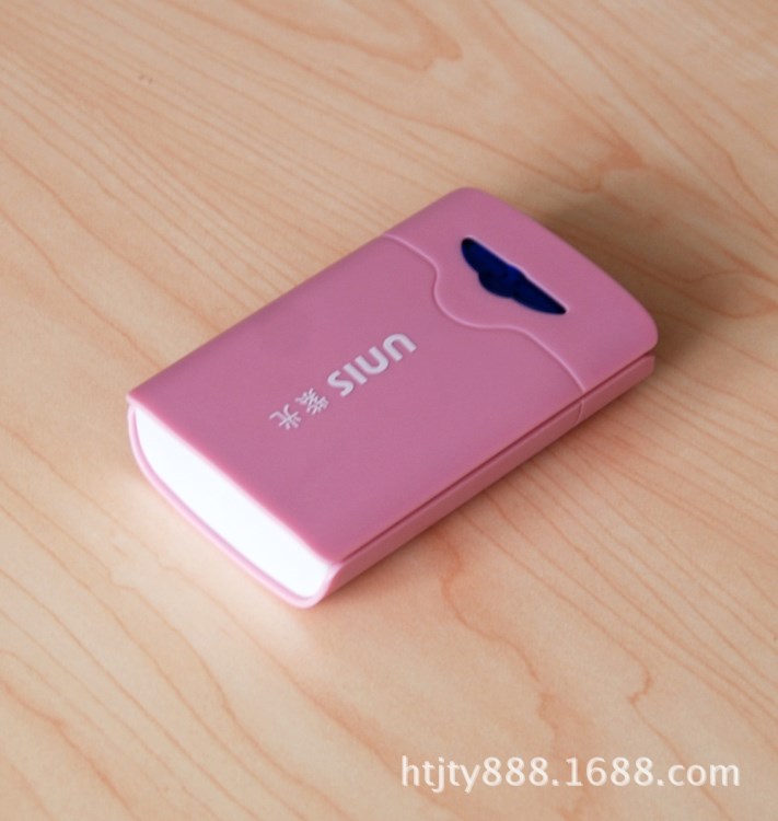 品牌移動(dòng)電源，清華紫光移動(dòng)電源，充電寶廠家直銷，手機(jī)電源批發(fā)