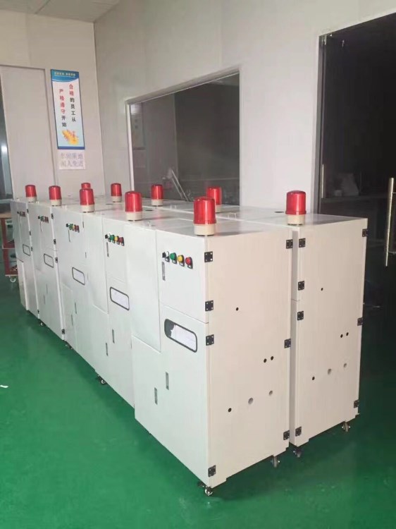 壓鑄脫模劑全自動(dòng)配比機(jī)廠家直銷